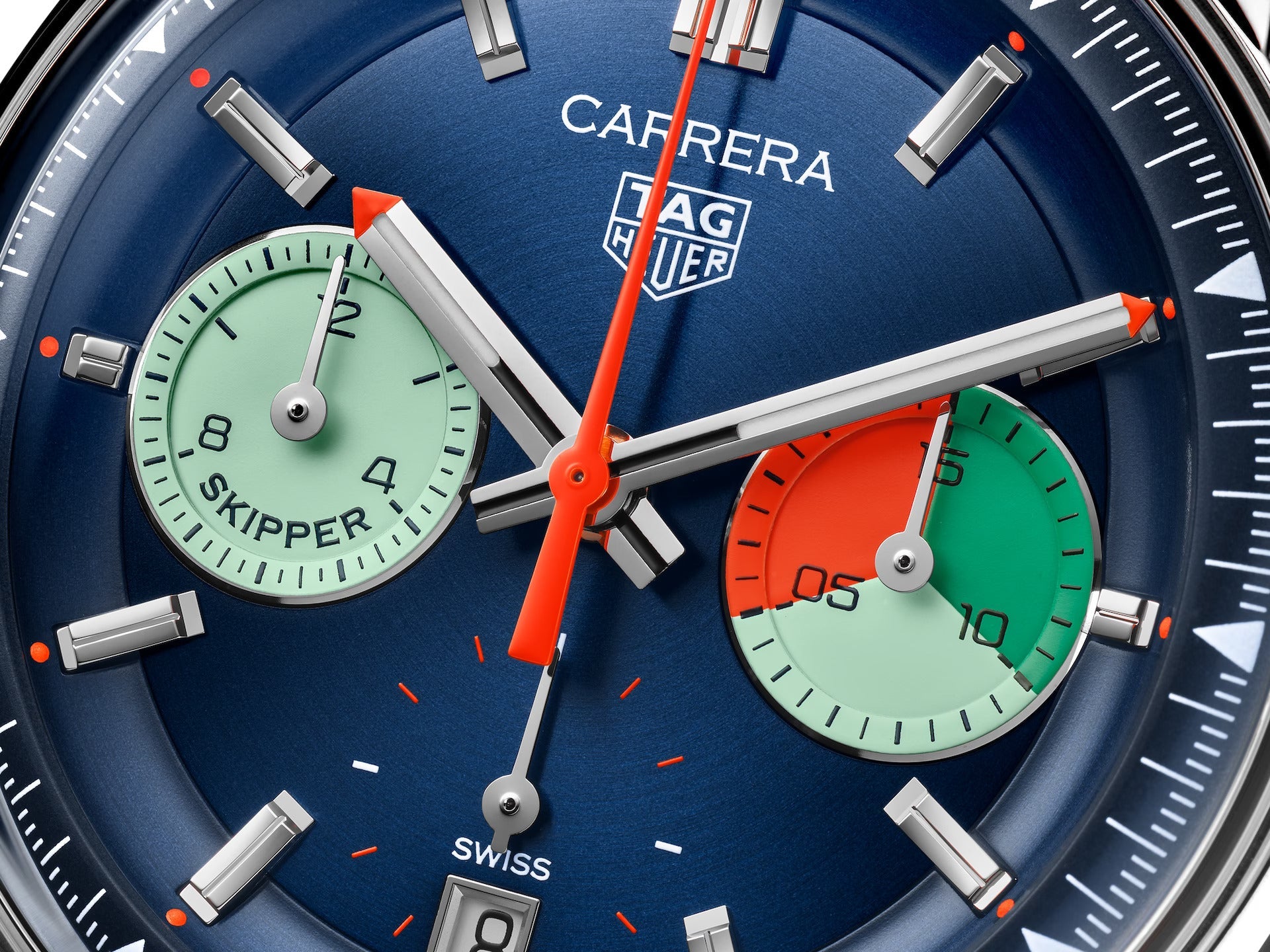 Relógio TAG Heuer Carrera Skipper CBS2213.FN600 - Elegância Automática de 39mm