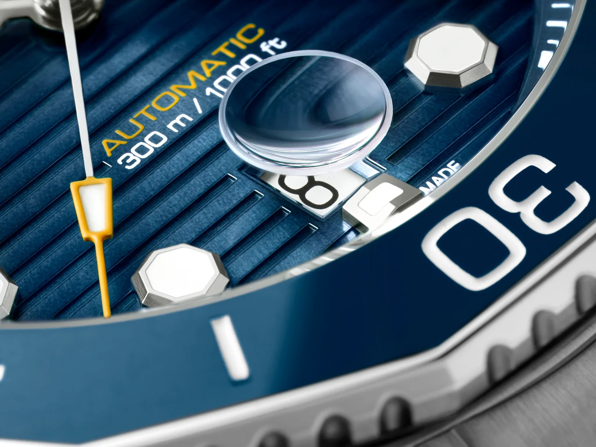 Relógio TAG HEUER Aquaracer Professional 300 Automático 43mm com Data - Elegância e performanceimal