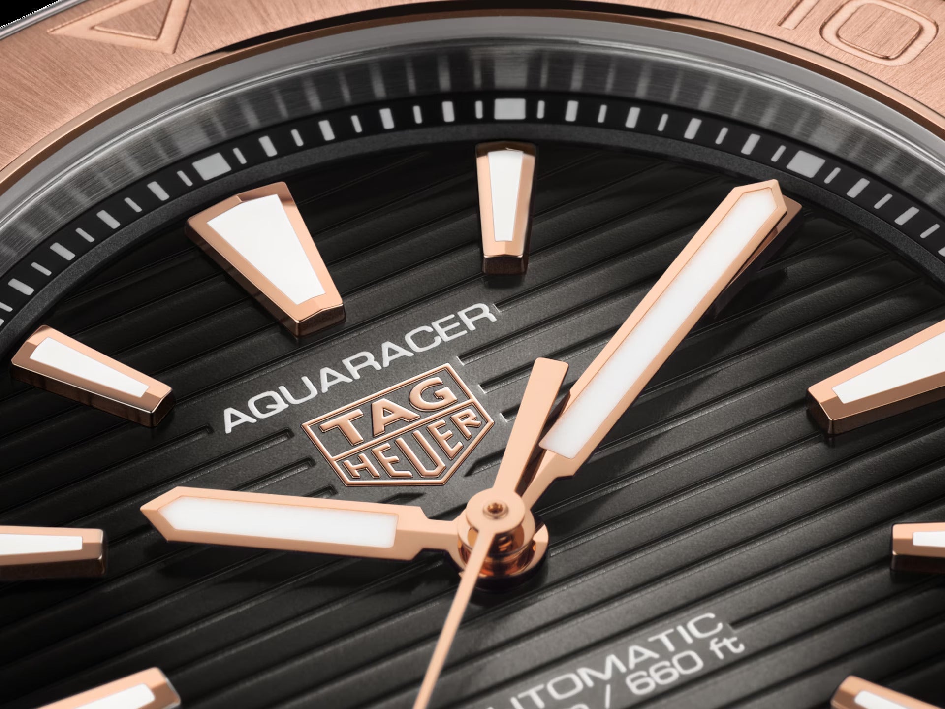 Relógio TAG Heuer Aquaracer Profissional 200 WBP2151.FT6199 - Elegância Automática de 40mm