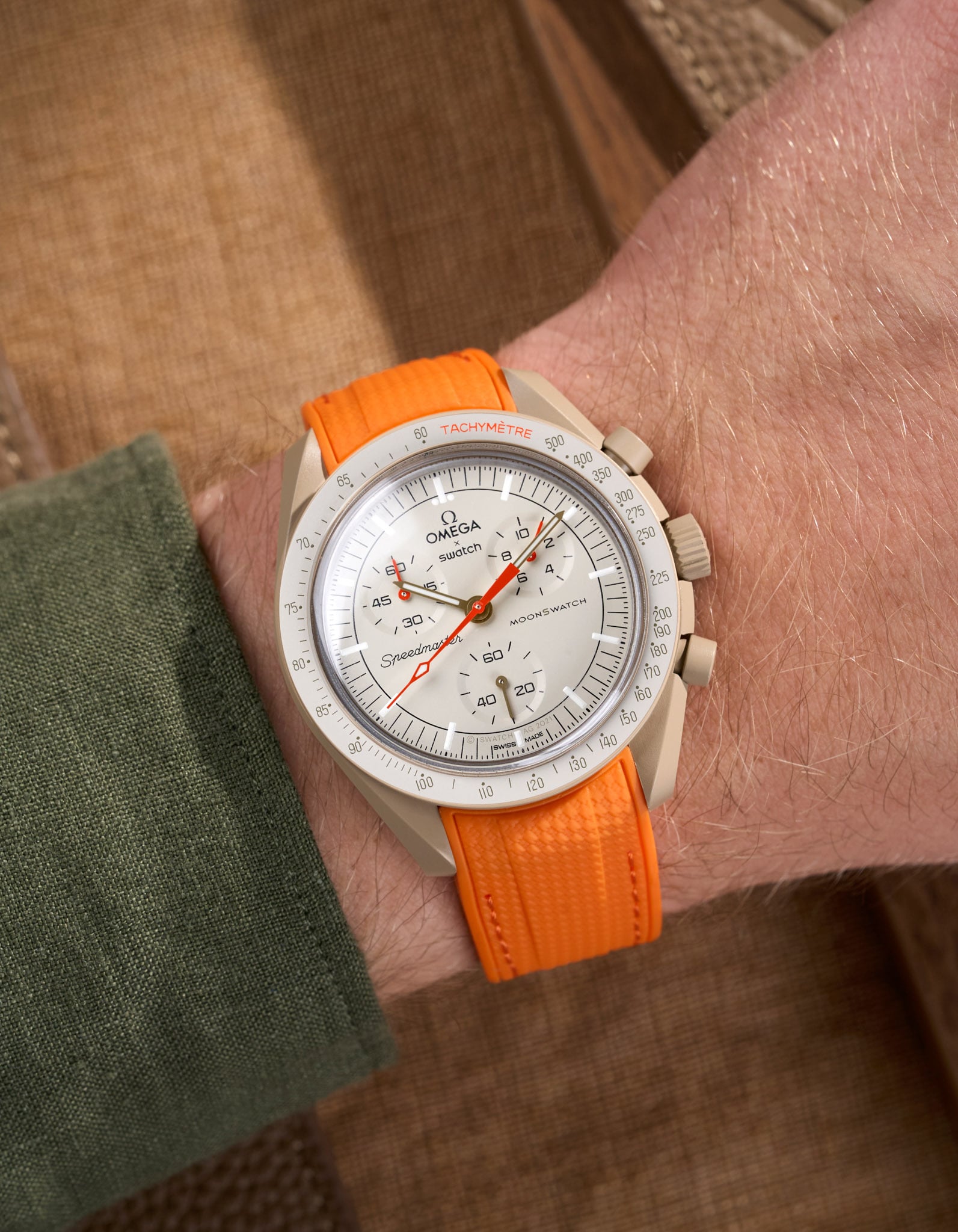 Pulseira de borracha curva premium - laranja