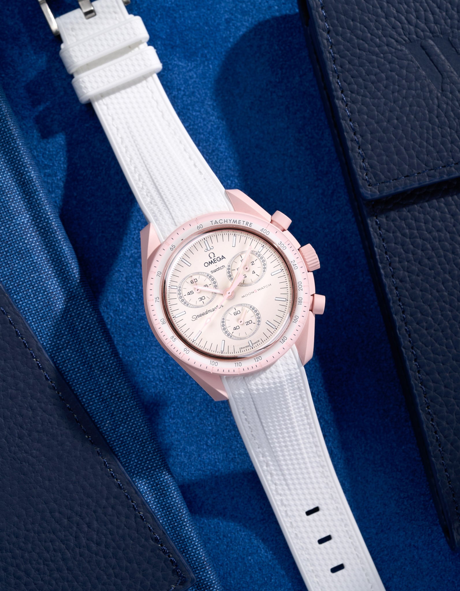 Pulseira de borracha curva premium - branca