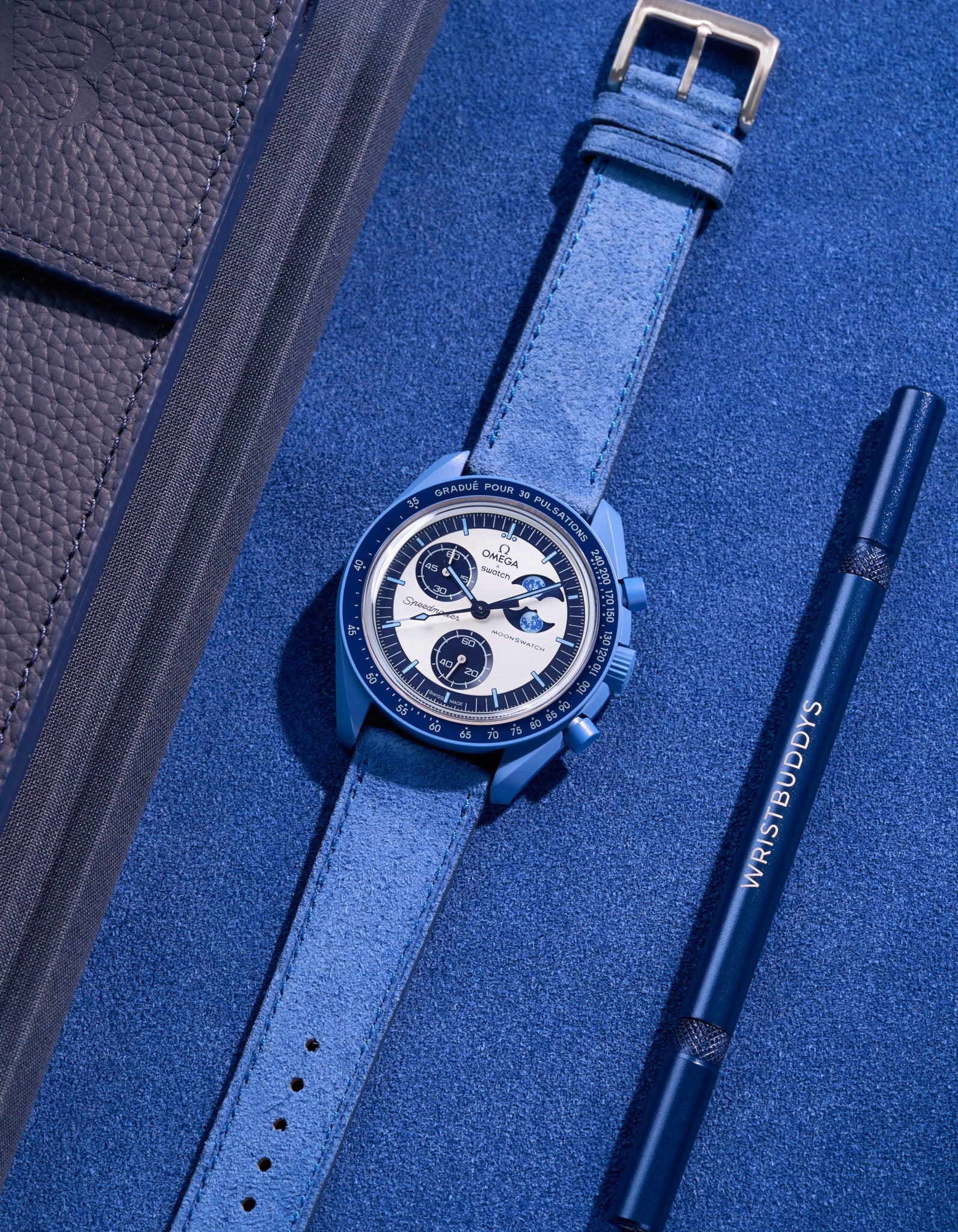 Relógio Mission to Super Blue Moonphase (Pulseira em Couro)